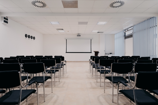 Center konferenciaterem